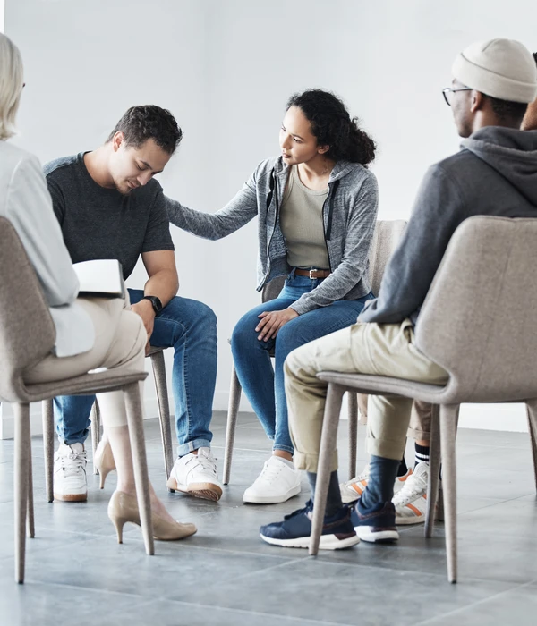 sierra recovery group therapy people sitting chairs talking