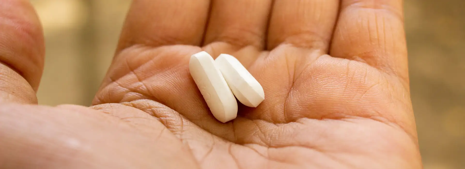 What Is Vicodin? Hydrocodone, Uses, R...